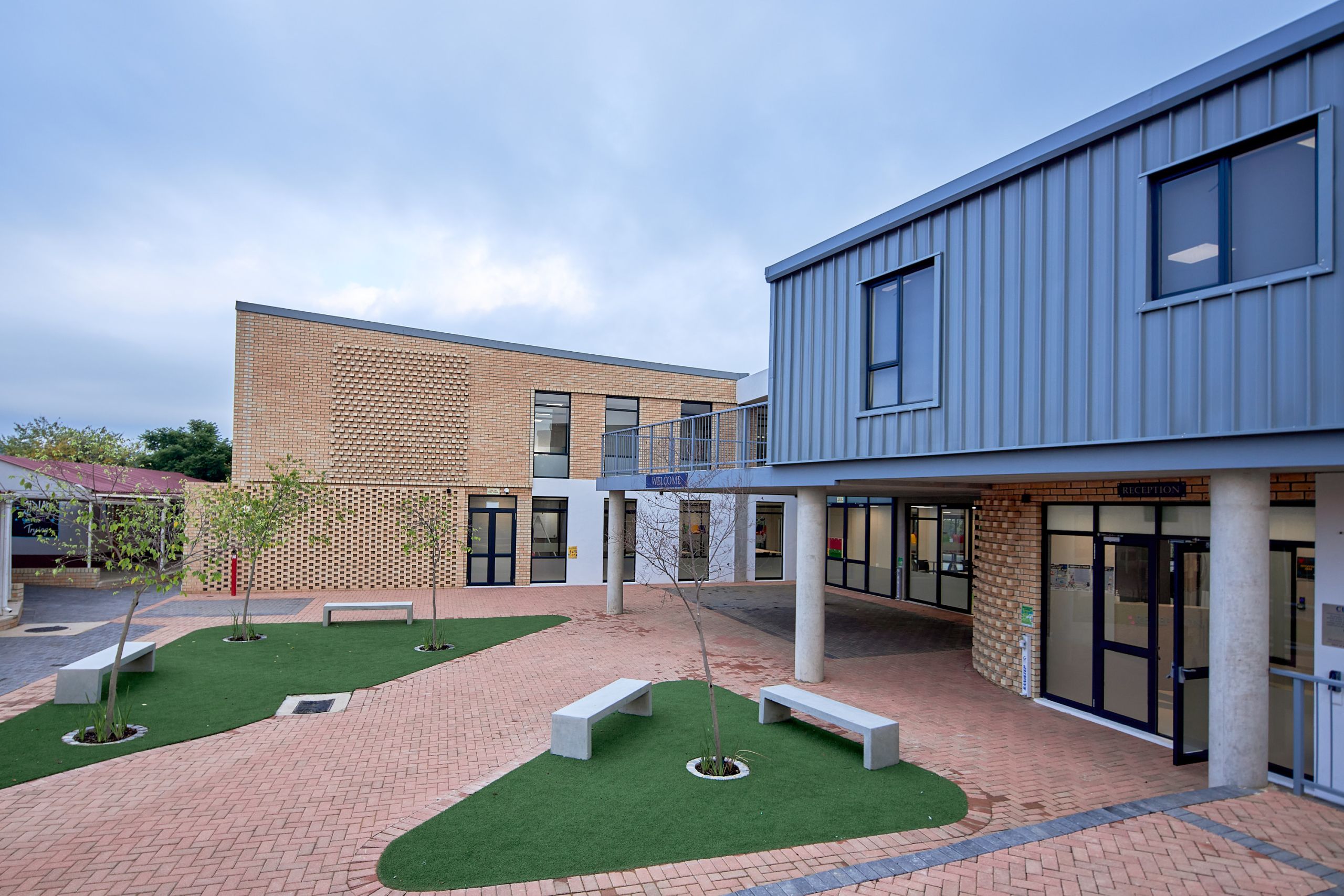 Creative use of Corobrik face brick for Curro Northriding