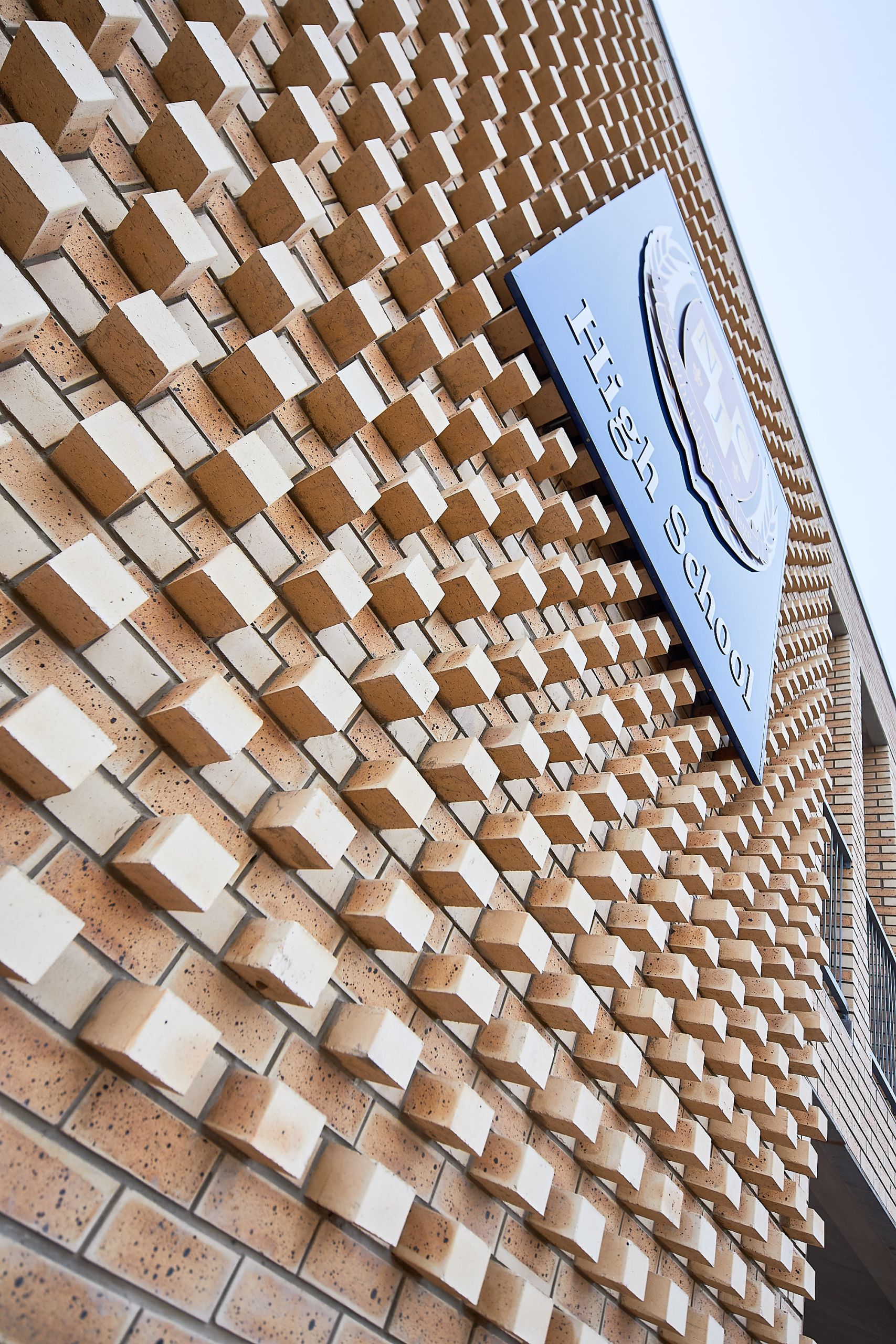 Creative use of Corobrik face brick for Curro Northriding
