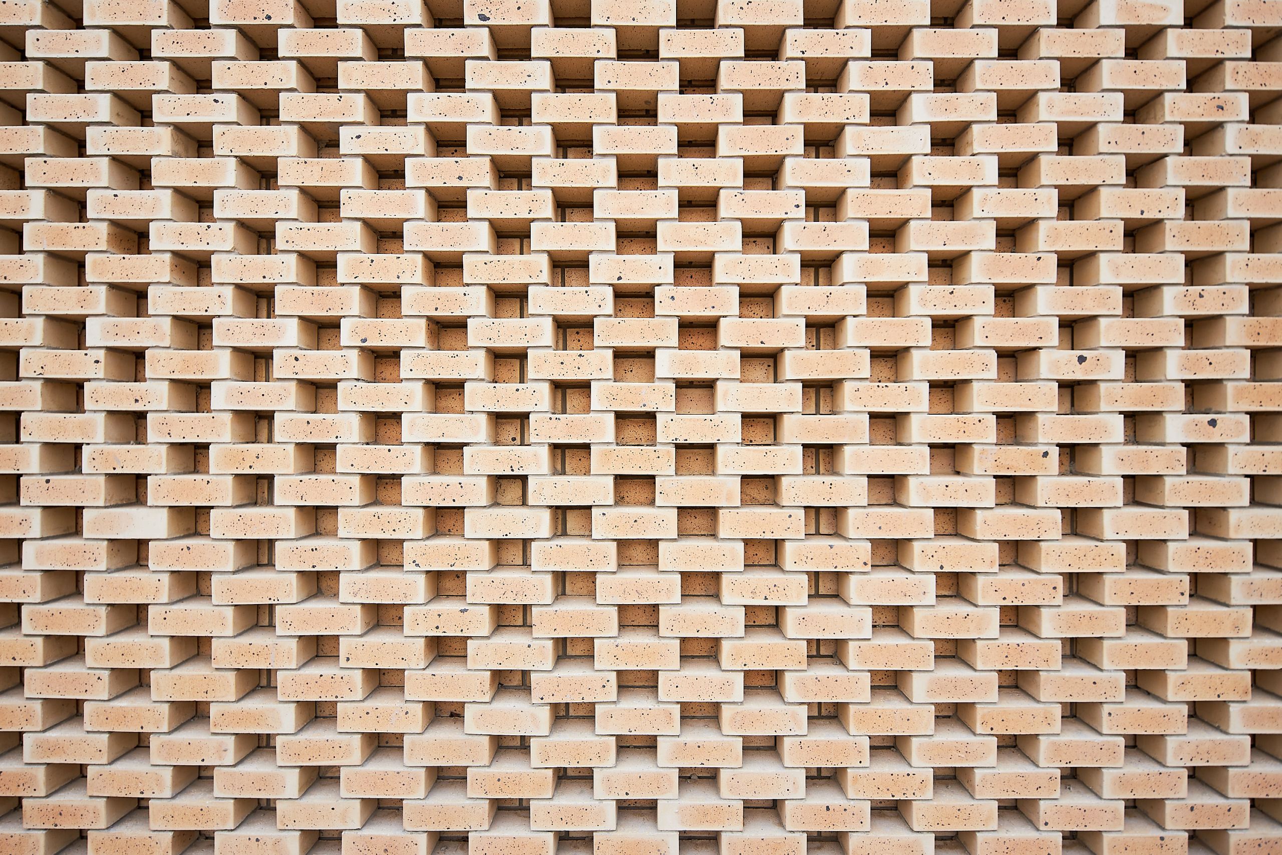Creative use of Corobrik face brick for Curro Northriding