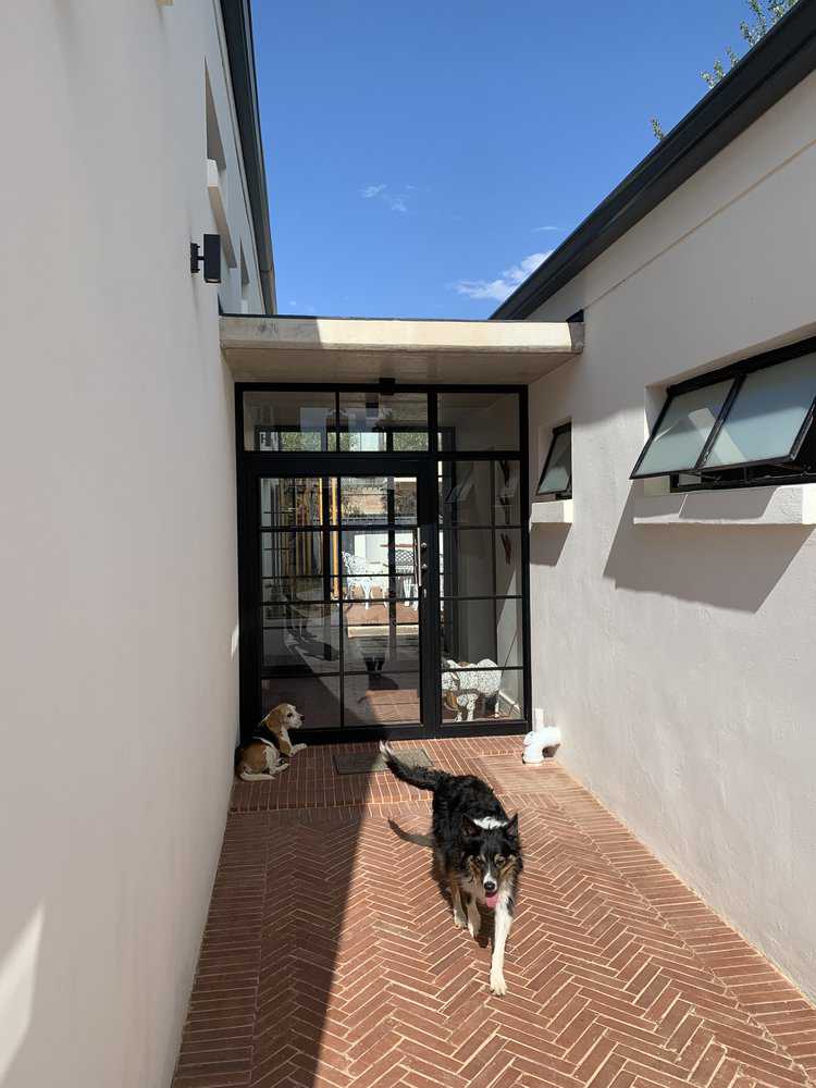 House Krugell Entrange with Burgundy Piazza Pavers