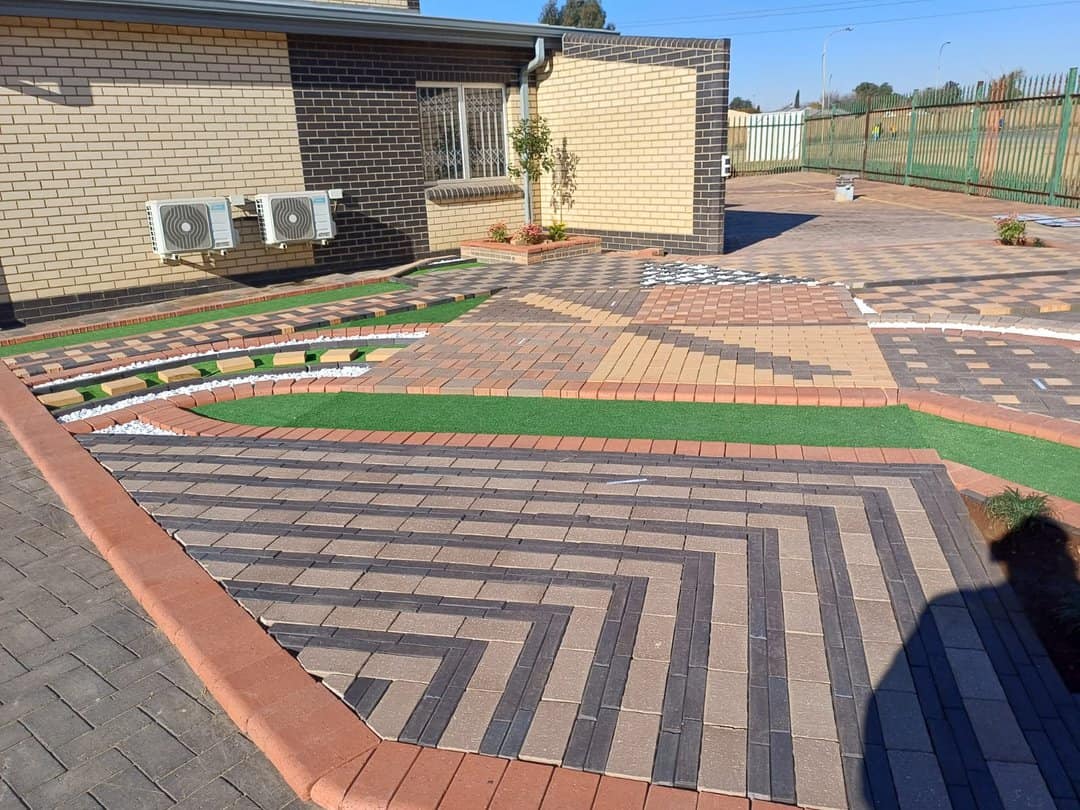 Corobrik paving display using various colours and paving shapes 