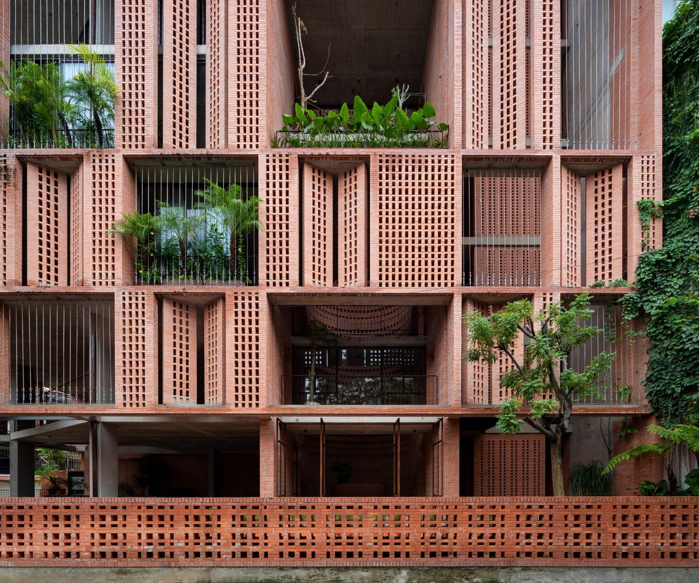 Innovative brick application shot