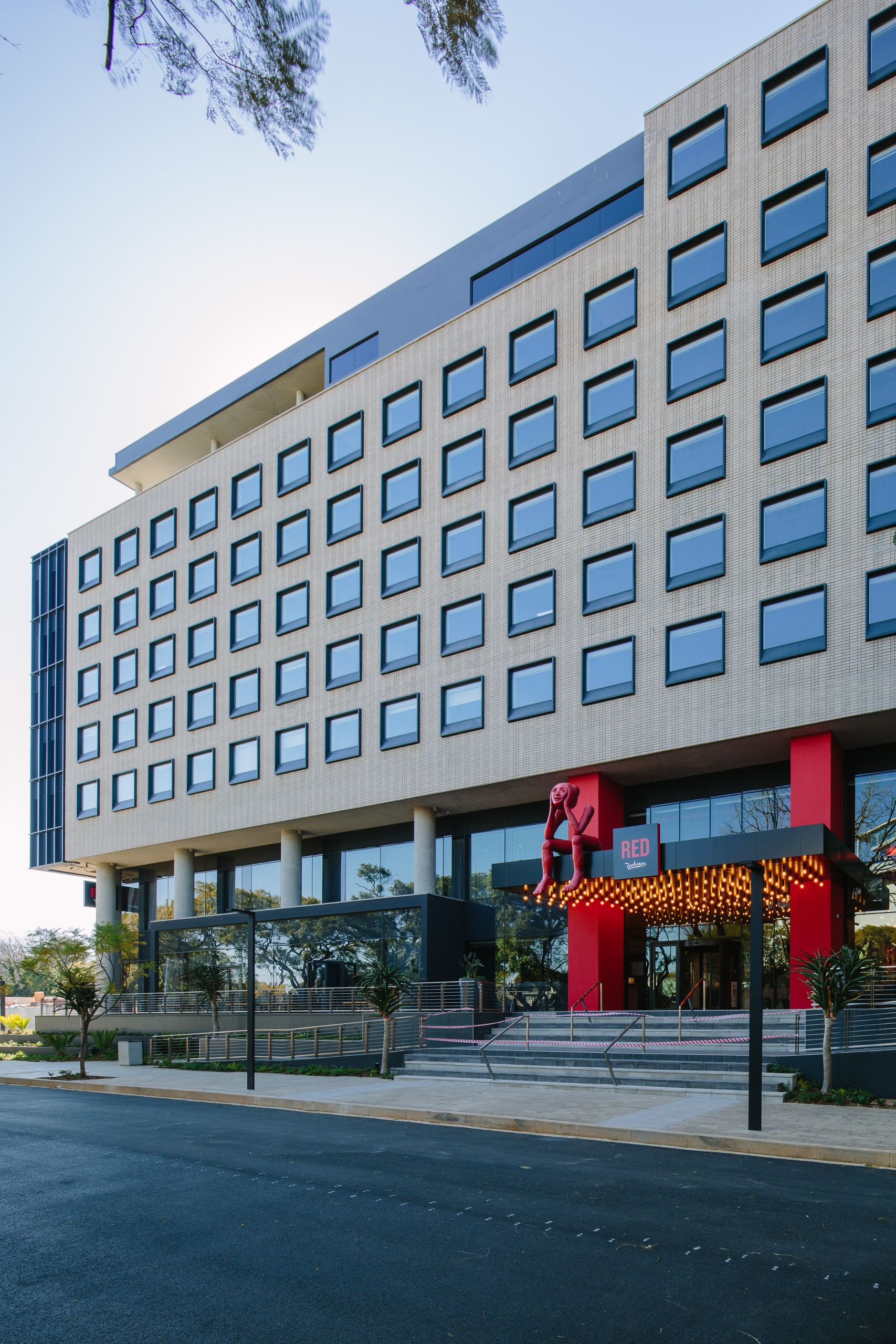 radisson-red-hotel-rosebank-gauteng-project-cover