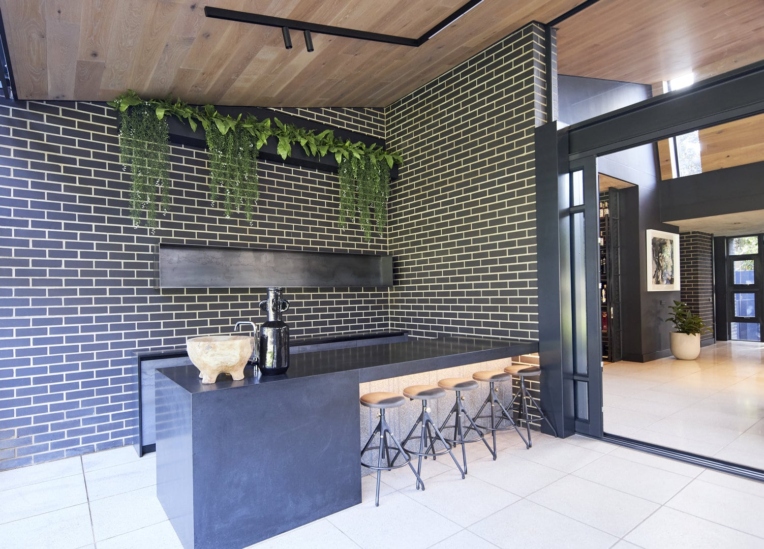 the-black-house-gauteng-project-cover