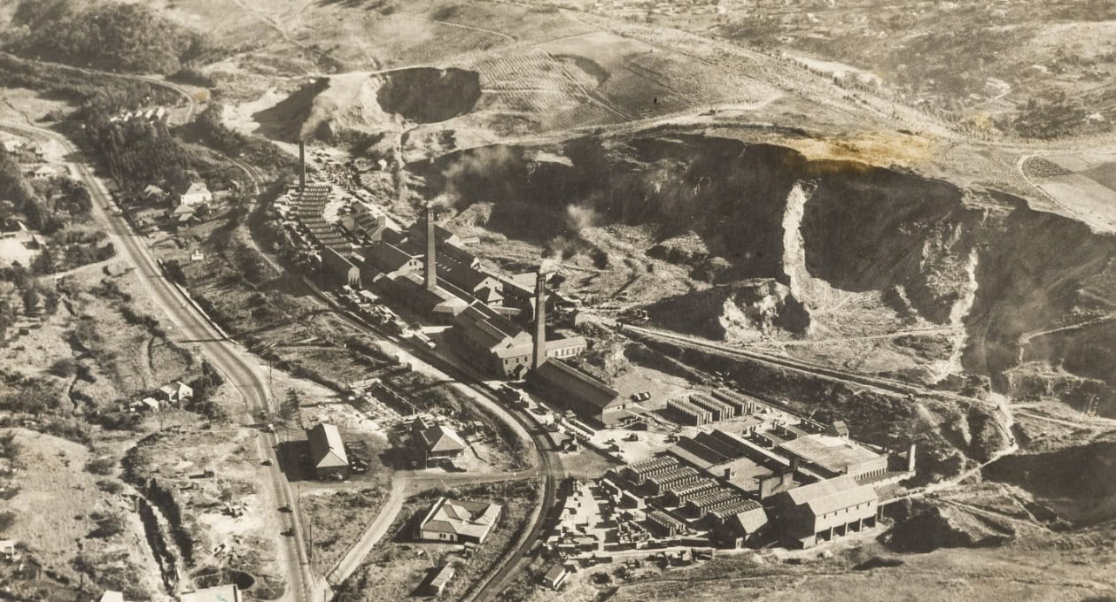 1916